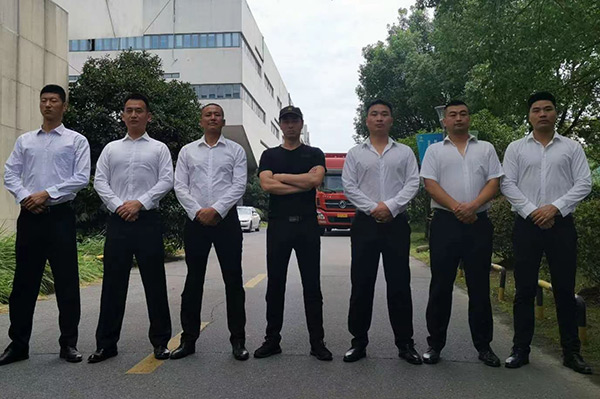 執(zhí)法隊(duì)員繳獲毒品后家人遭騷擾，欲雇保鏢保護(hù)家人
